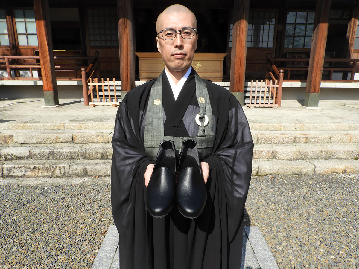 【非売品】LOEWE うちわ　ペアミサンガ　セット メンズ受注生産】MONK SHOES BLACK(LEATHER / ARTIFICIAL